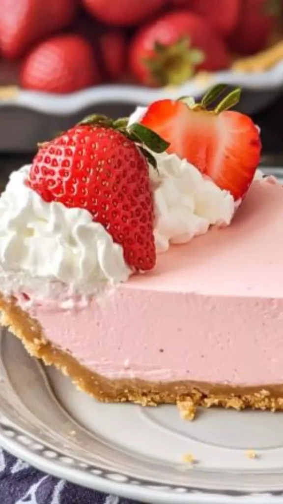 Strawberry cool whip pie no-bake
